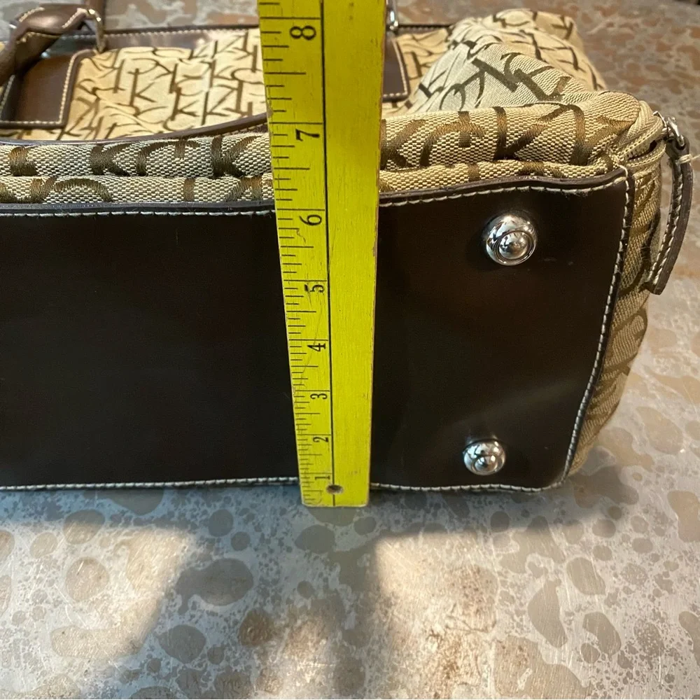 Calvin Klein Tote Bag Woman’s Purse multi Pockets Side pocket Shoulder Bag zip - Picture 12 of 16